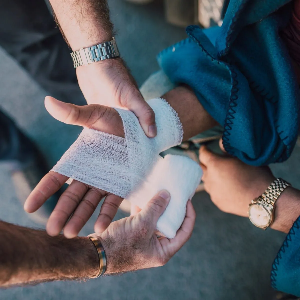 10 Person First Aid Kit