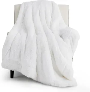 Bedsure Fluffy White Throw Blanket Gifts for Women, Men, Soft Fleece Cozy Fuzzy Sherpa Plush Warm Minky Thick Faux Fur Throws for Couch, Bed, White Decor Spring Blanket Gifts for Mom Dad, 50x60