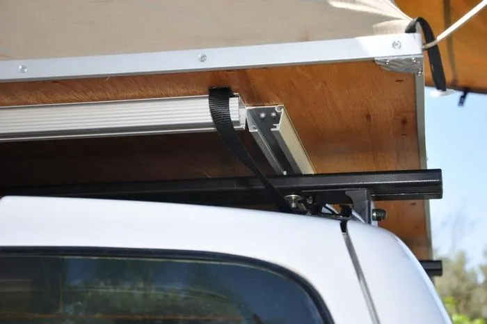 Eezi-Awn - Series 3 Roof Top Tent