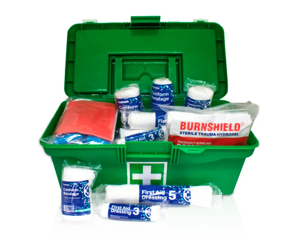 First Aid Kit Factory Regulation 7 Green Maji Plastic Box