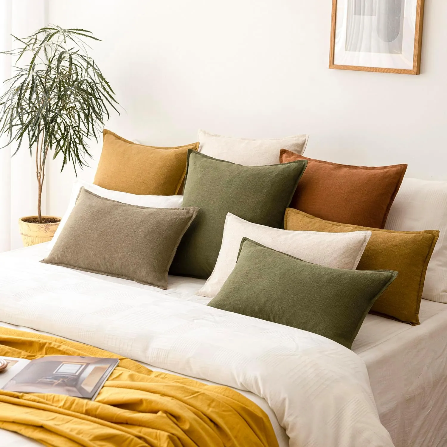Foindtower Pack of 2, Decorative Linen Soild Throw Pillow Covers Soft Accent Cushion Case Boho Farmhouse Neutral Pillowcase for Chair Couch Sofa Bedroom Living Room Home Decor 16 x 16 Inch Light Brown