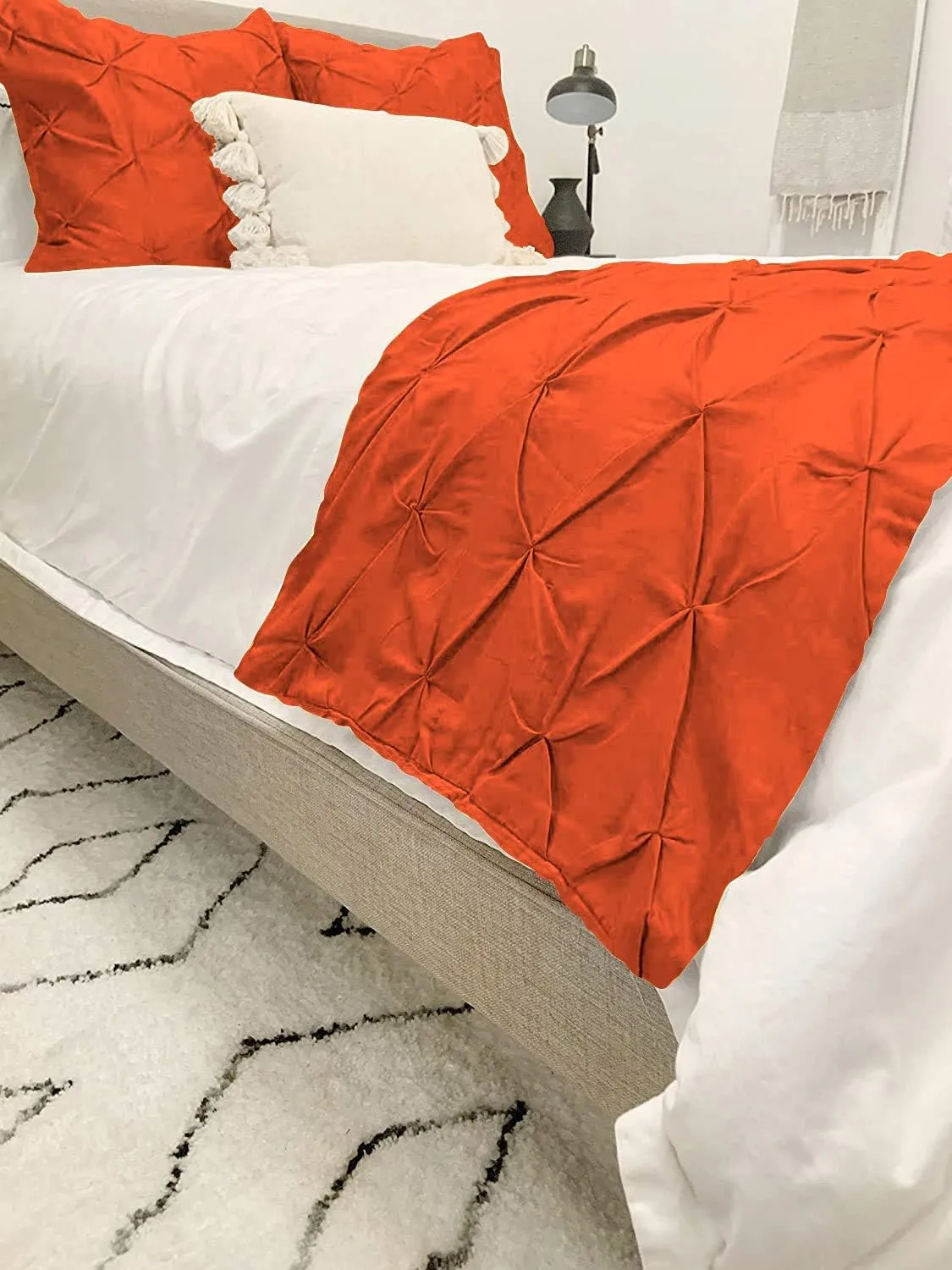 KBC Linen Bed Runner Set - 100% Cotton, 800 Thread Count, Pinch Pleated Bed Runner and Pillow Shams, Queen Size, Orange