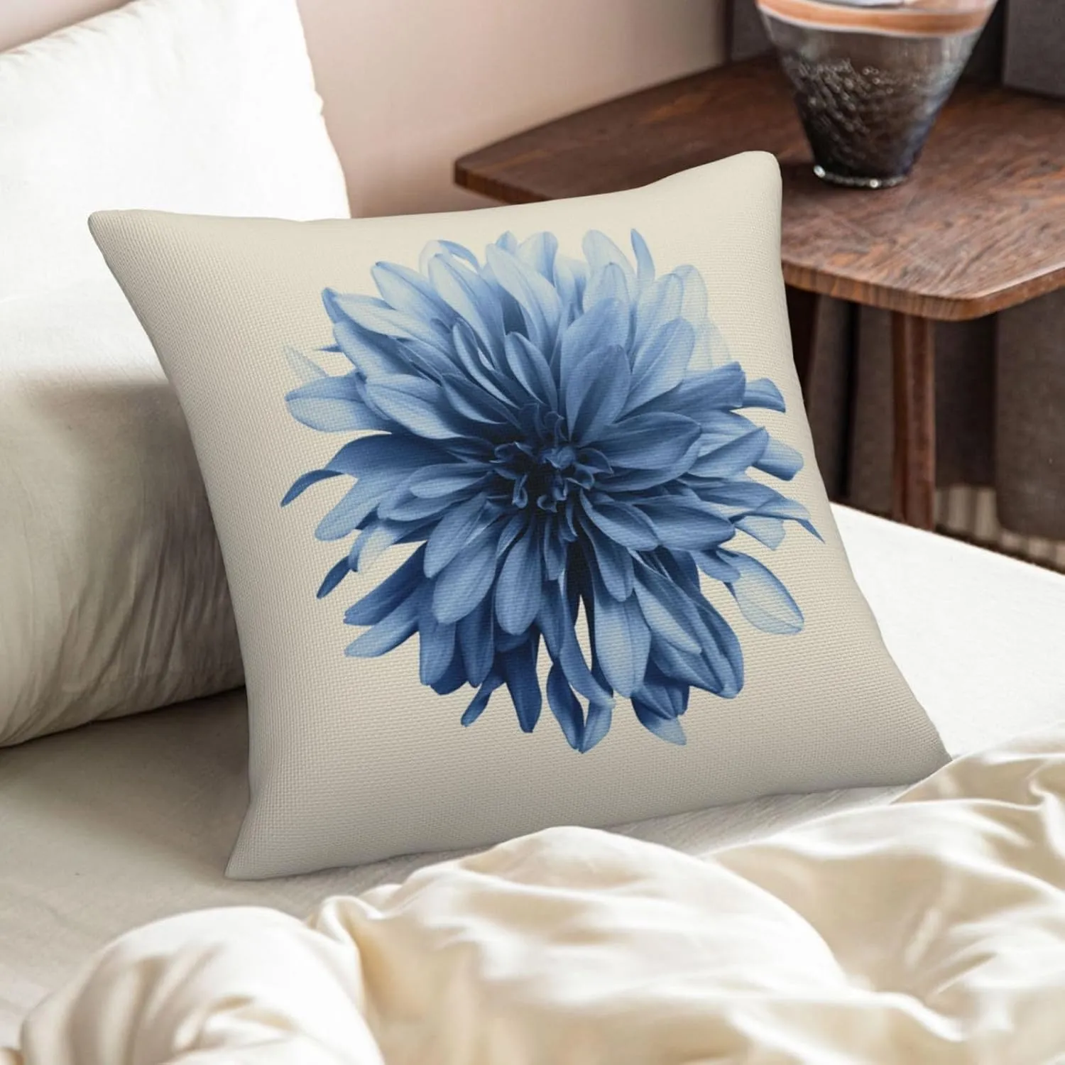 Light Blue Flower Throw Pillow Covers 18x18 Set of 2 Dahlia Flower Decorative Pillow Covers Floral Outdoors Pillowcase Cushion Case Farmhouse Home Decor for Sofa Couch Bed Bedroom