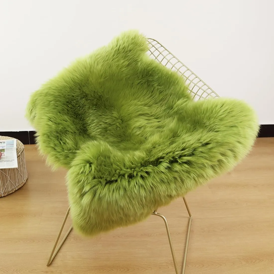 LLB Genuine Sheepskin Area Rug Wool Rug Fur Carpet Fluffy Shaggy Fur Rug for Living Room Kids Bedroom Real Sheepskin Throw Lambskin Rugs Sofa Mat Chair Seat Covers (Pea Green, 2 x 3 ft Sheepskin)