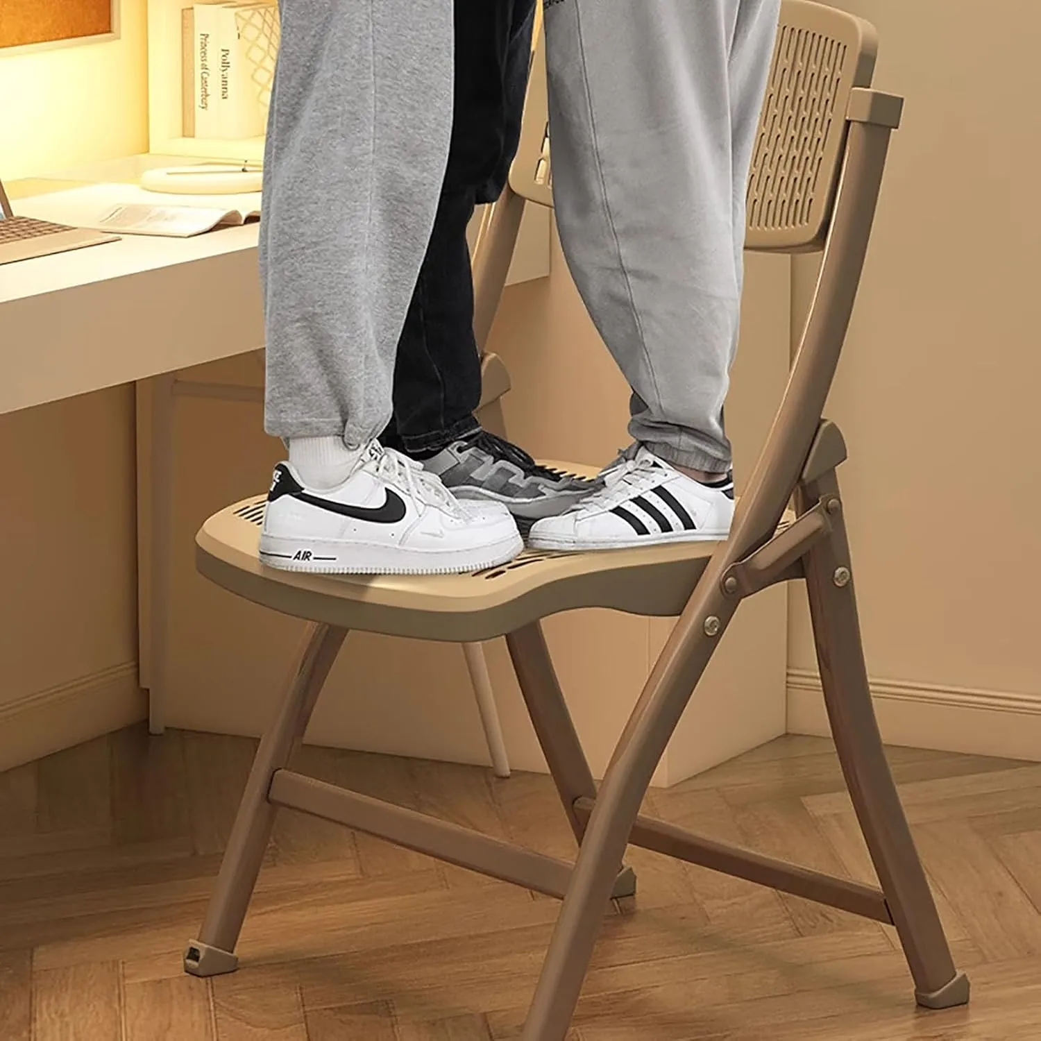 Plastic Stackable Folding Chairs,Stackable Folding Dining Chair Portable Event Chair Comfortable Breathable Mesh Seat Event Chair for Bedroom and Living Room,G,46x54x85cm(18x21x33inch)