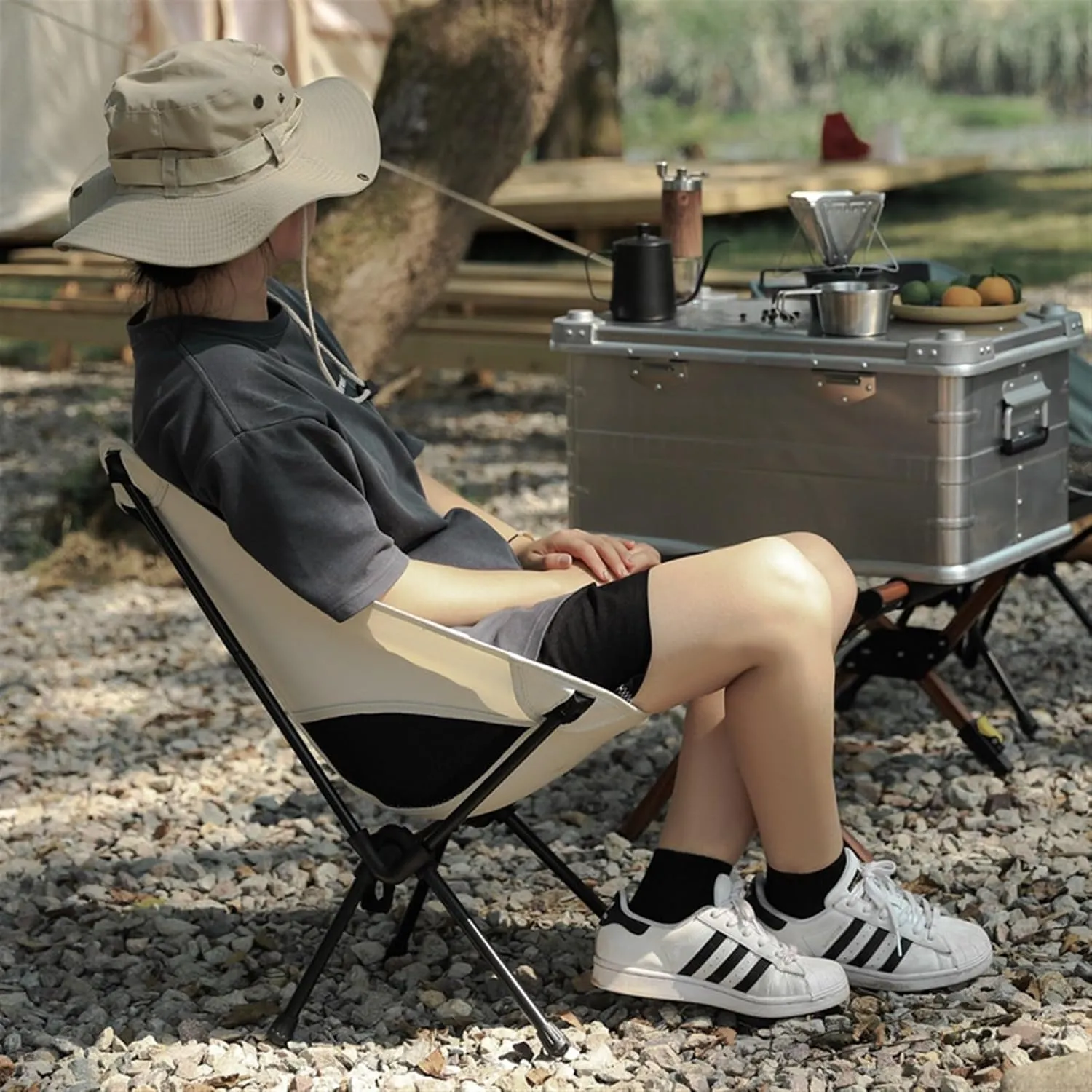 Portable Stool Portable Folding Chair Can Be Stored Fishing Small Stool Painting Sketching Backrest Chair Breathable Mesh Picnic Chair Folding Stool(Black,13.8 * 12.2 * 24in)