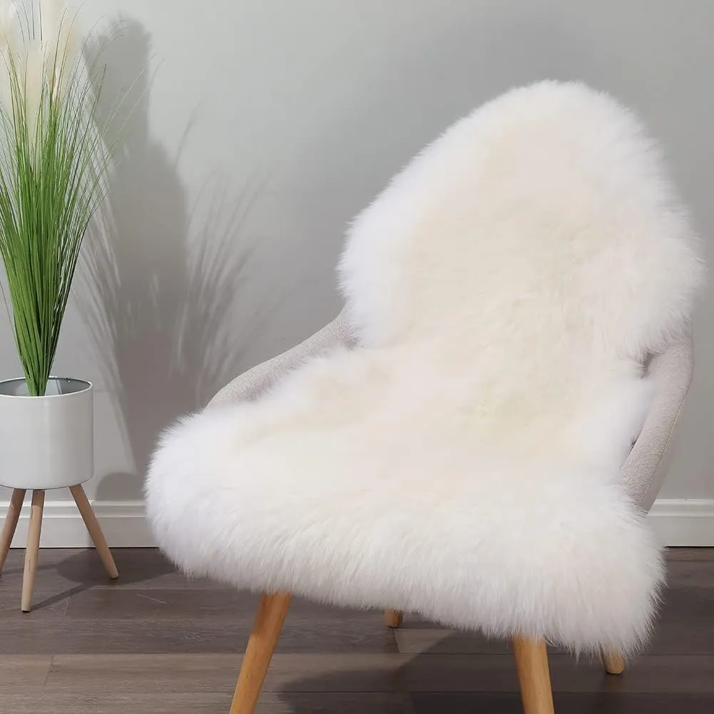 Premium Genuine Fur Sheepskin Rug Real Australia Sheepskin Natural Luxury Fluffy Lambskin Fur Area Rug Seat Covers for Kids Bedroom Sofa Chair Cover (Creamy White, Single Pelt/2ft x 3ft)