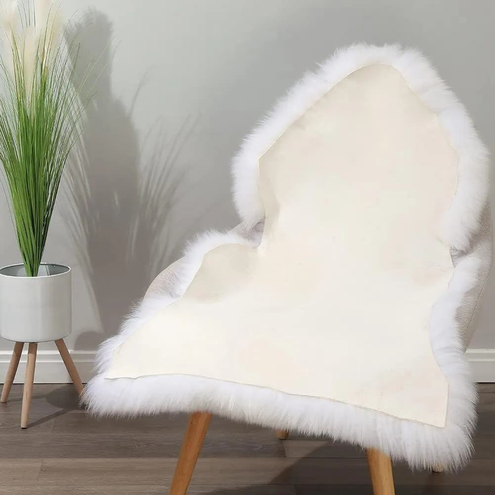 Premium Genuine Fur Sheepskin Rug Real Australia Sheepskin Natural Luxury Fluffy Lambskin Fur Area Rug Seat Covers for Kids Bedroom Sofa Chair Cover (Creamy White, Single Pelt/2ft x 3ft)