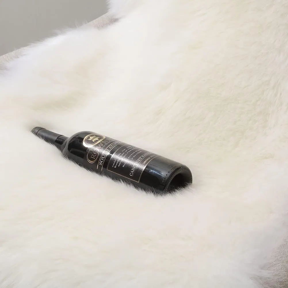 Premium Genuine Fur Sheepskin Rug Real Australia Sheepskin Natural Luxury Fluffy Lambskin Fur Area Rug Seat Covers for Kids Bedroom Sofa Chair Cover (Creamy White, Single Pelt/2ft x 3ft)