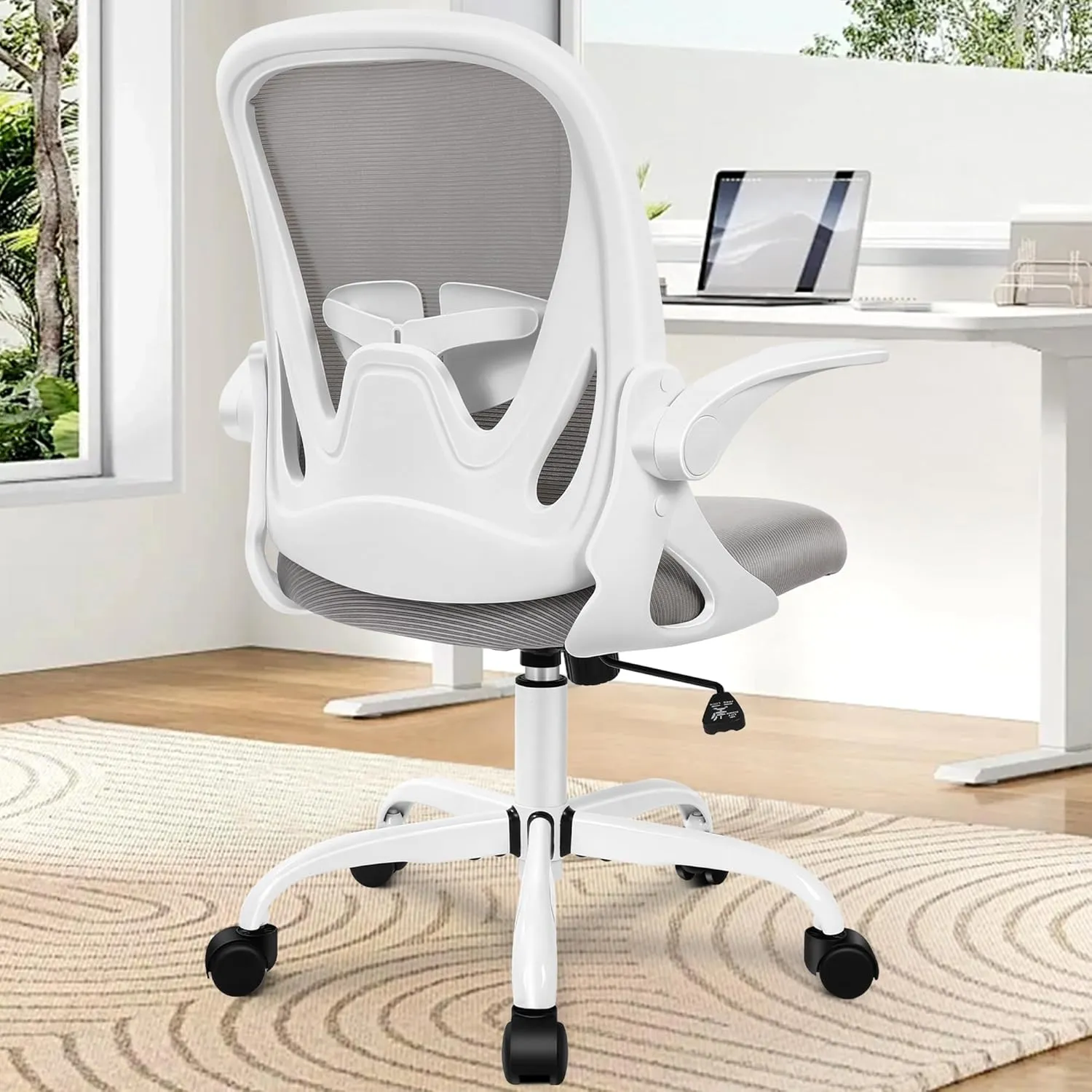 Primy Office Chair Ergonomic Desk Chair with Adjustable Lumbar Support and Height, Swivel Breathable Desk Mesh Computer Chair with Flip up Armrests for Conference Room（Gray）