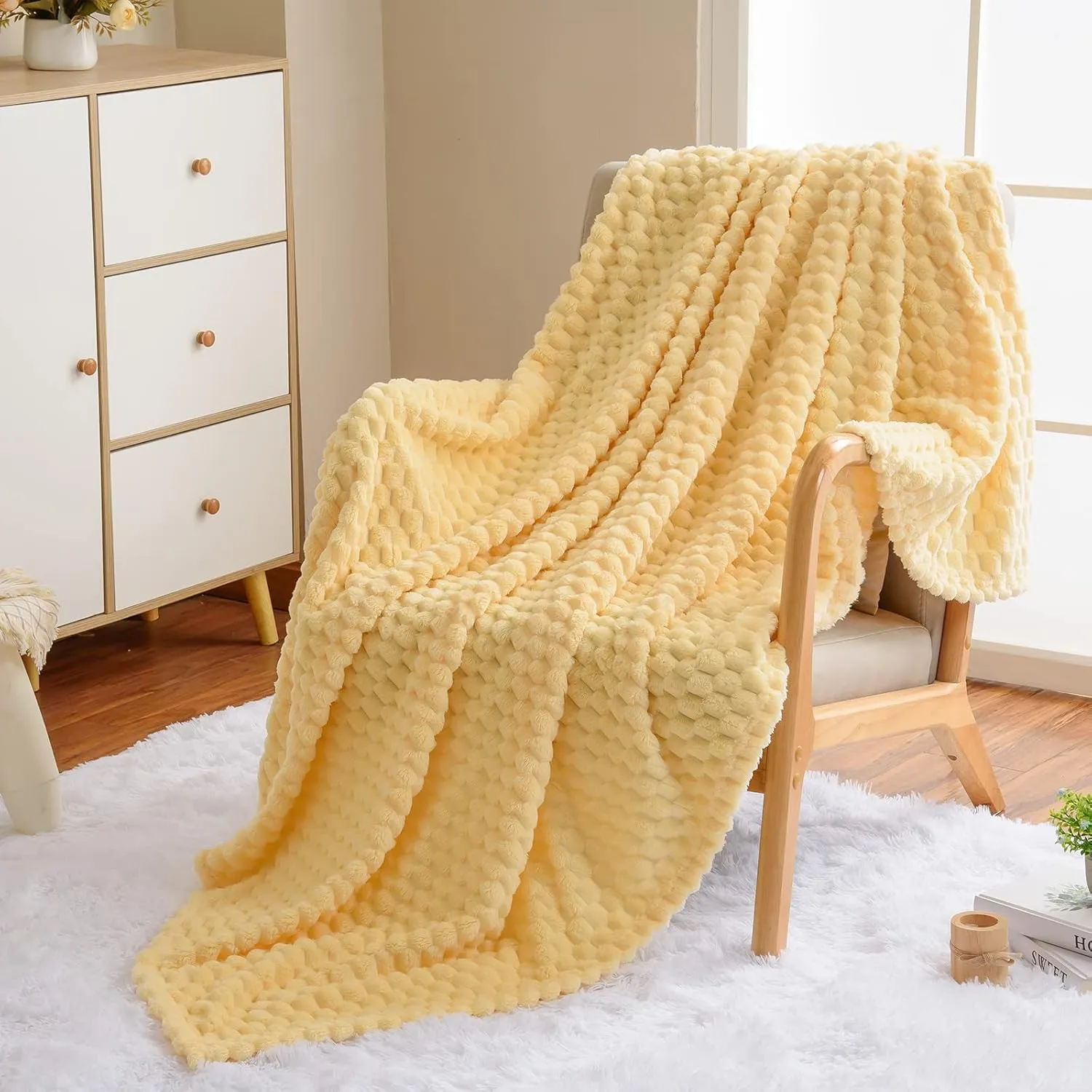 Vessia Flannel Fleece Throw Blanket(50x70 inch), 3D Jacquard Light Yellow Fuzzy and Warm Blanket for Couch,Sofa,Bed,Chair, 300GSM Super Soft Touch Cozy Lightweight Throw for All-Season Home Decor